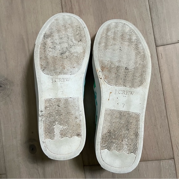 J Crew Women’s 7 Shoes Canvas Tropical Palm Leaf Slip On Casual Sneaker Trainers - Picture 7 of 7